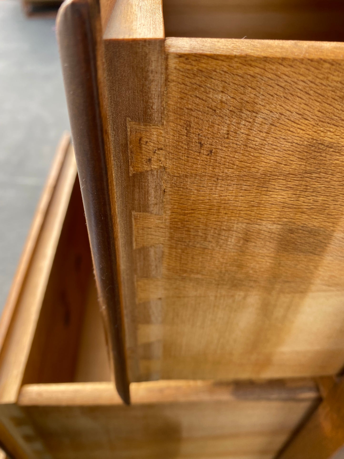 Baumritter office knee hole desk nutmeg