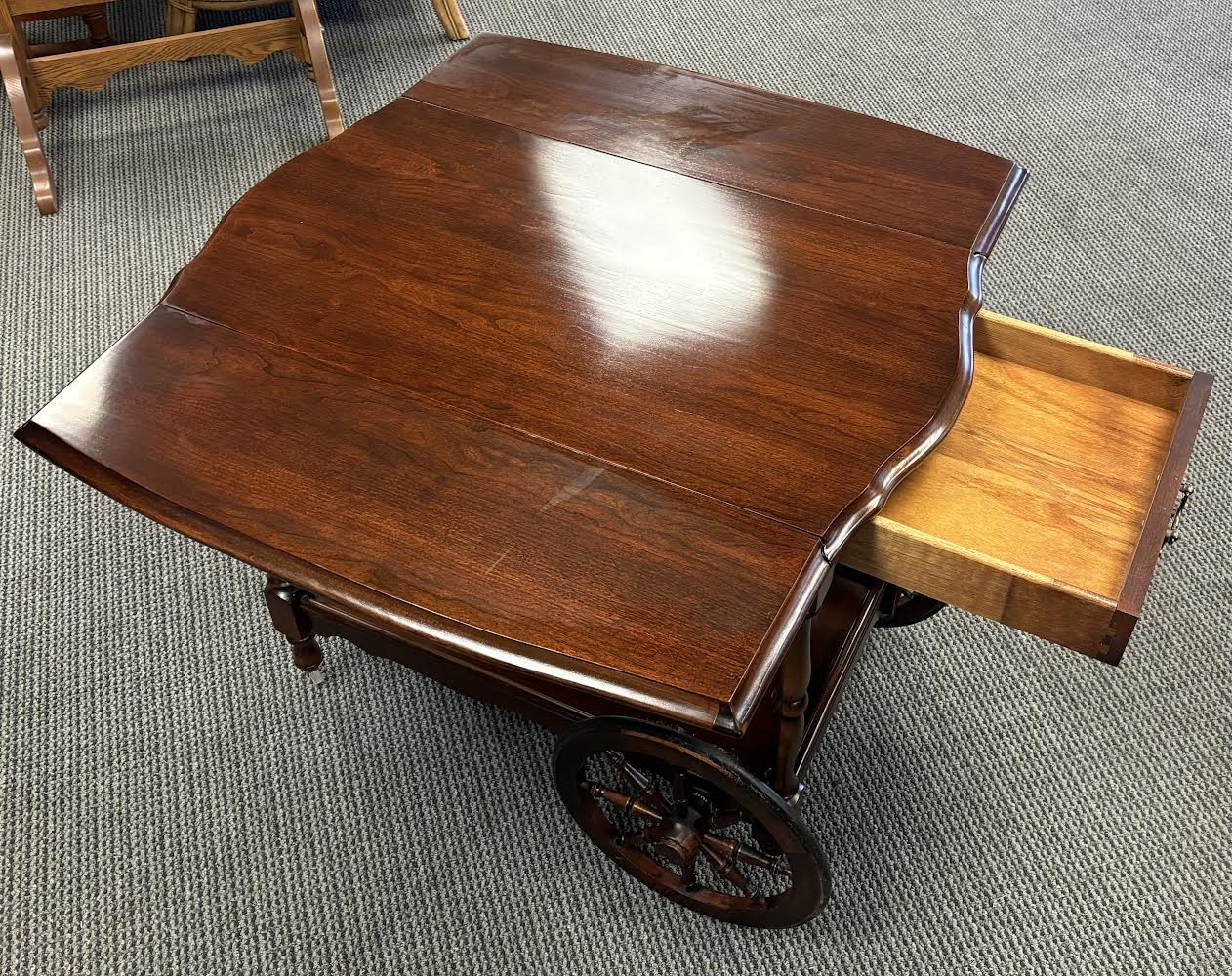 Vintage Mid Century Leaf Table Serving Trolley Bar Tea
