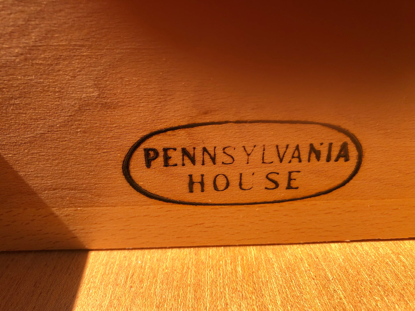 Pennsylvania house dresser/chest of drawers dark wood