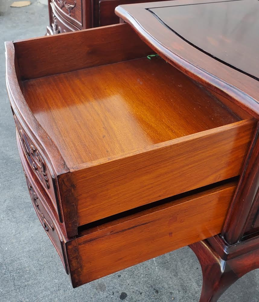 Nightstands/end/side tables (2) mahogany/cherry two dovetail style drawers