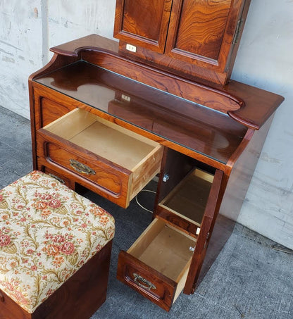 antique/vintage vanity dresser/table tri-fold mirror with stool