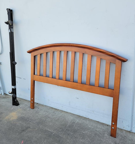 Queen size bed frame wood slat