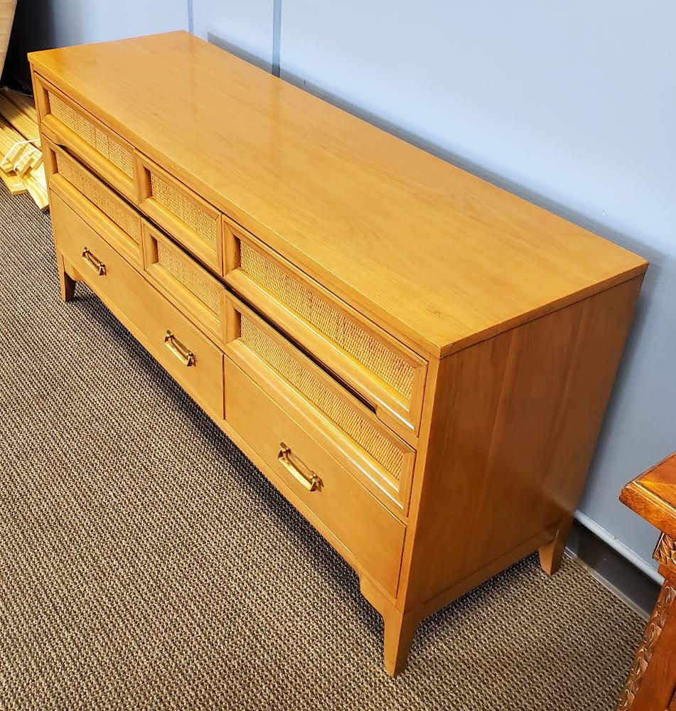 Hickory mid century light wood/honey dresser/sideboard/buffet