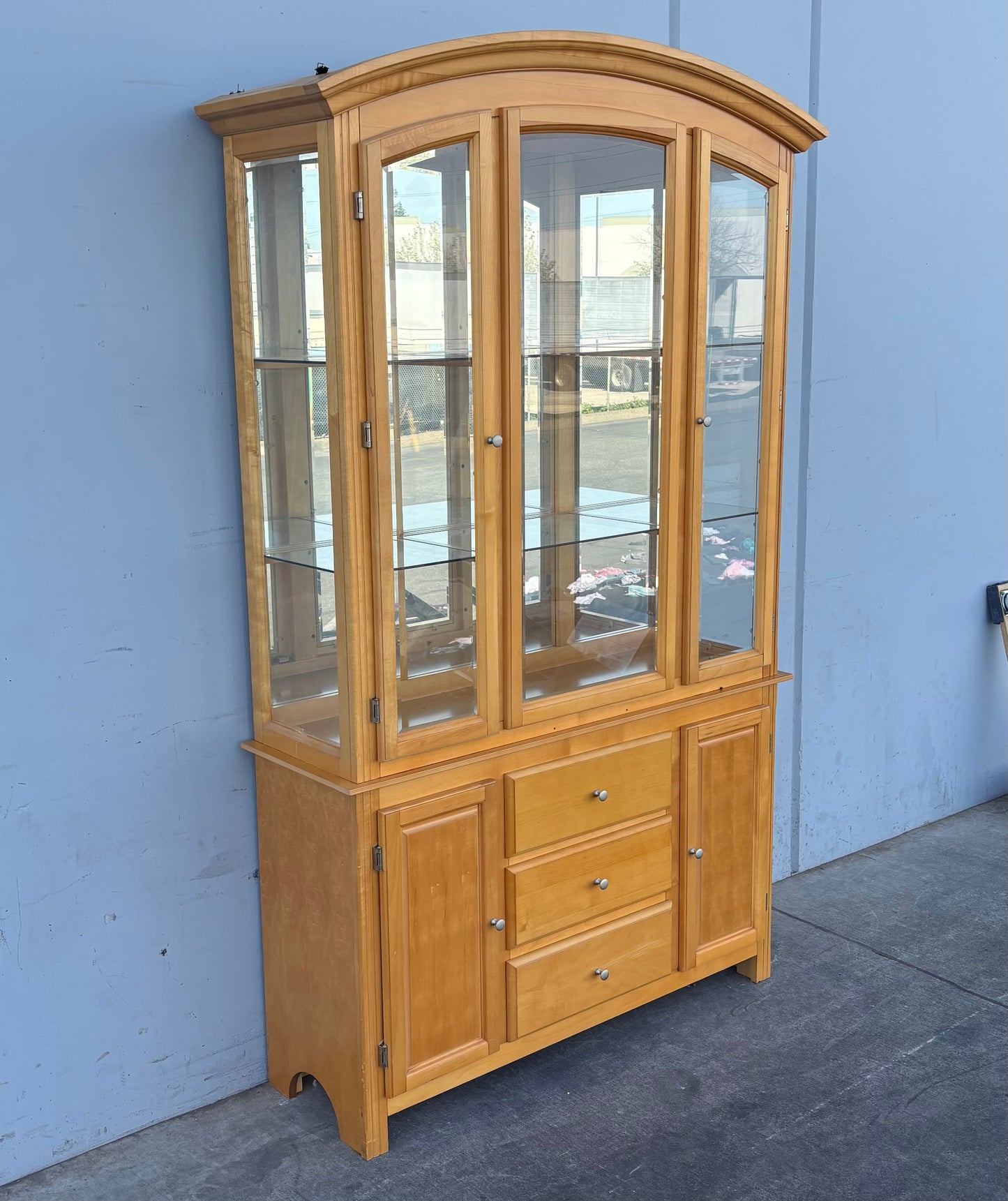 Light wood display china cabinet ( no light)