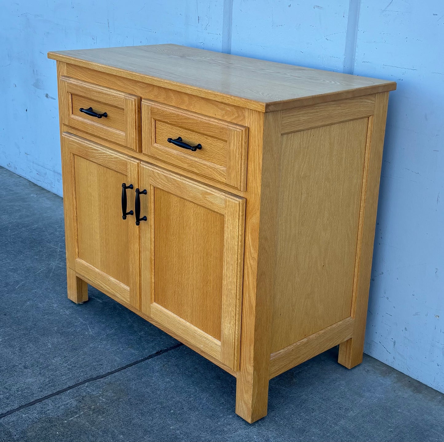 Light wood sideboard/ buffet cabinet