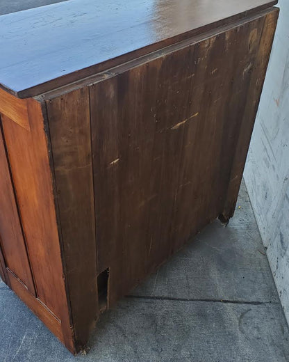 antique/vintage dark wood carved dresser /commode/chest of drawers