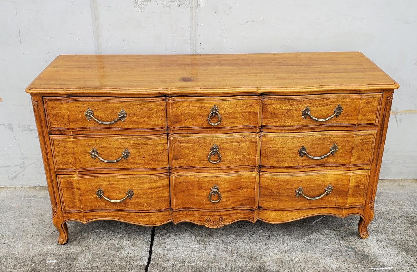 Davis dresser/sideboard/buffet
