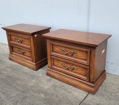nightstands/ end/ side tables (2)