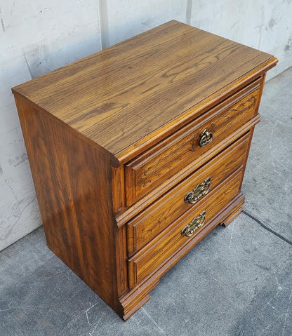 Sumter nightstand end/side table