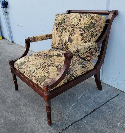 Antique/ vintage armchair with 2 pillows French style
