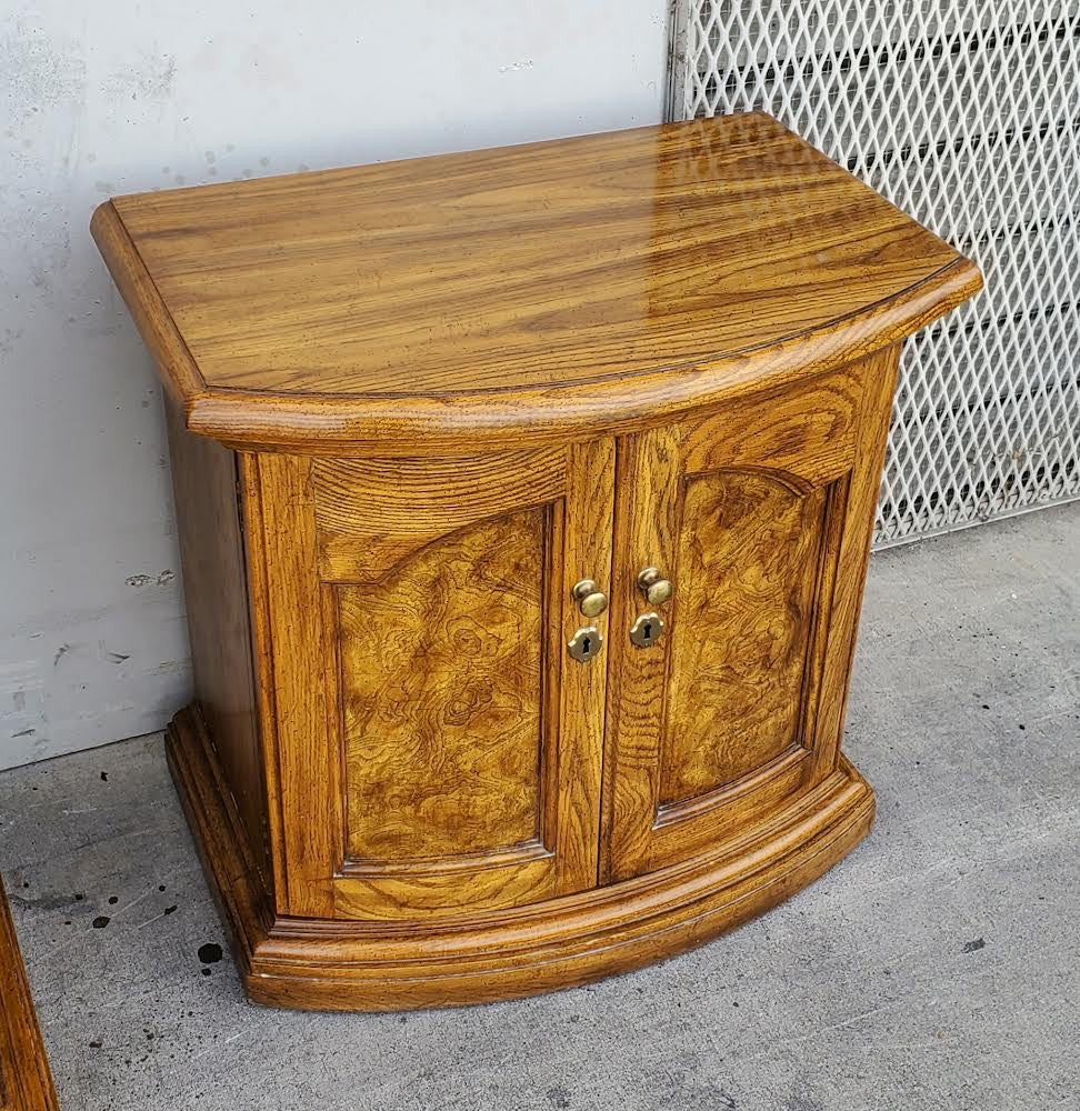 American of martinsville dresser /buffet and 2 nightstands/end/side tables set