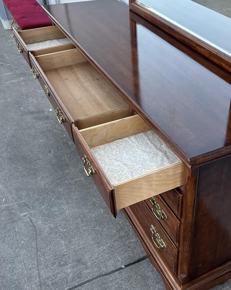 Chippendale Ten Drawer Dresser with Mirror