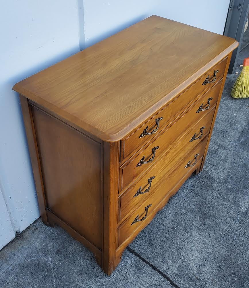 breuner’s chest if drawers/dresser antique/ vintage