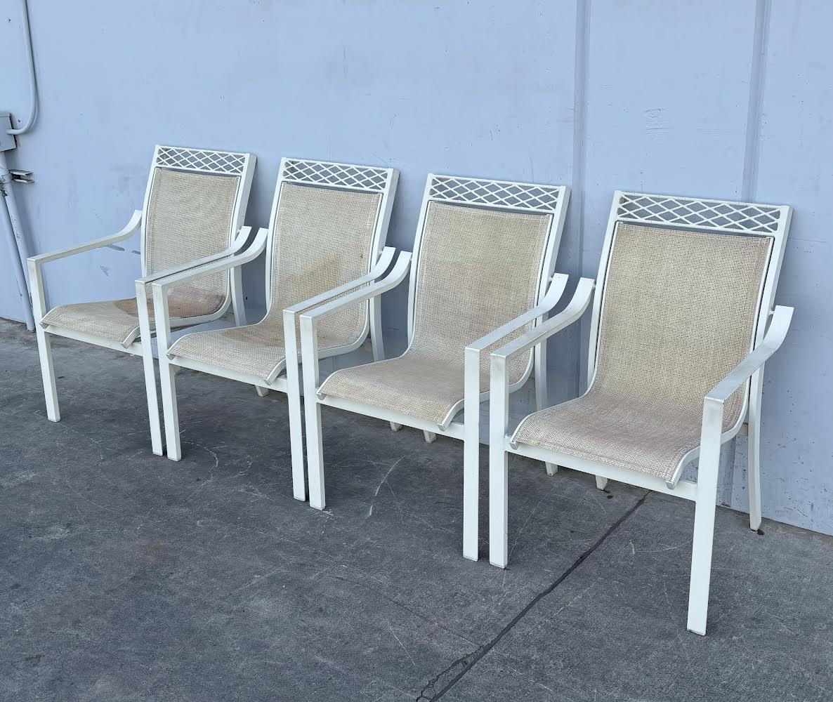 4 Outdoor Chairs
