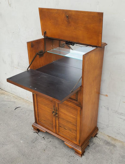 Custom made Lifetime Tollins bar/cocktail/drinks cabinet