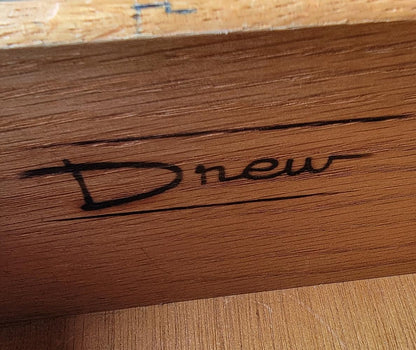 Drew highboy dresser/ chest of drawers vintage/ antique
