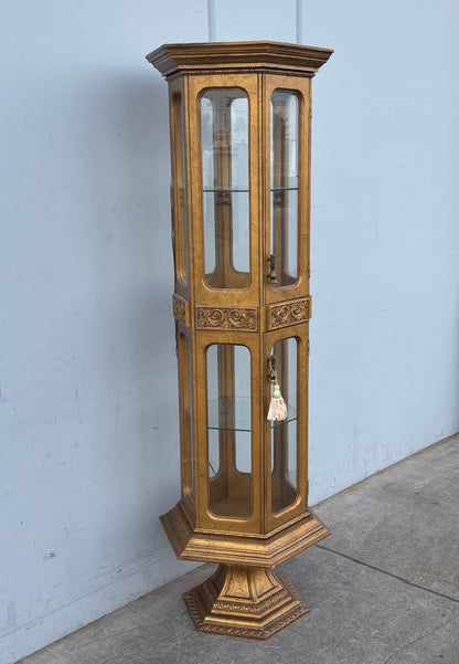 Curio display cabinet antique/ vintage