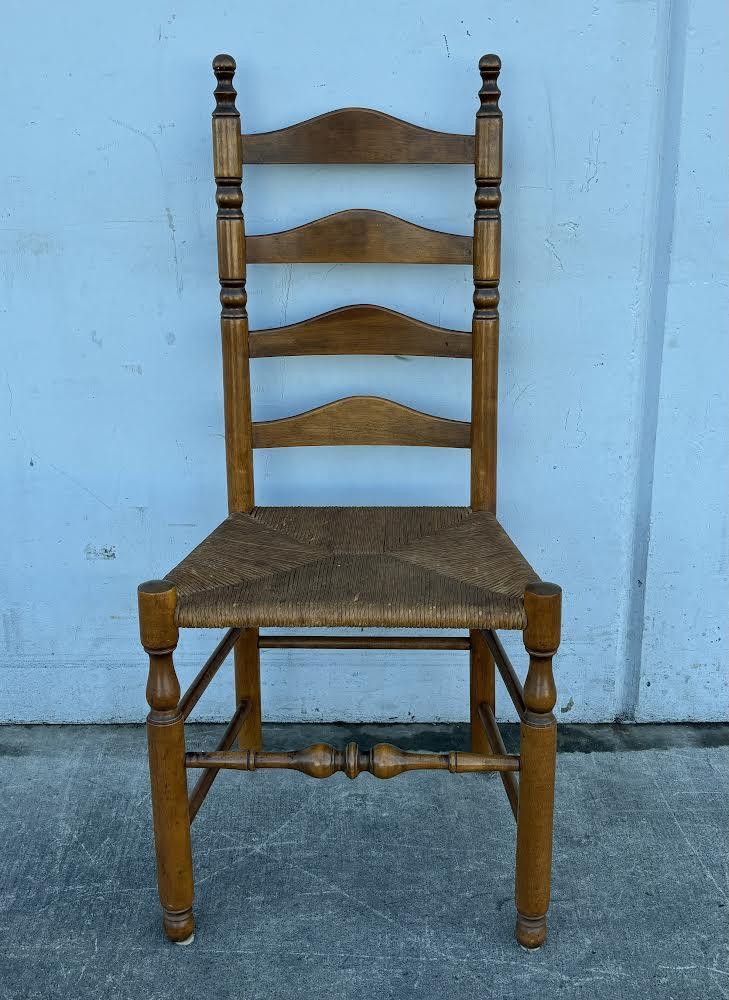 Mid 20th Century Maple Farmhouse Ladder Back Dining Side Chair