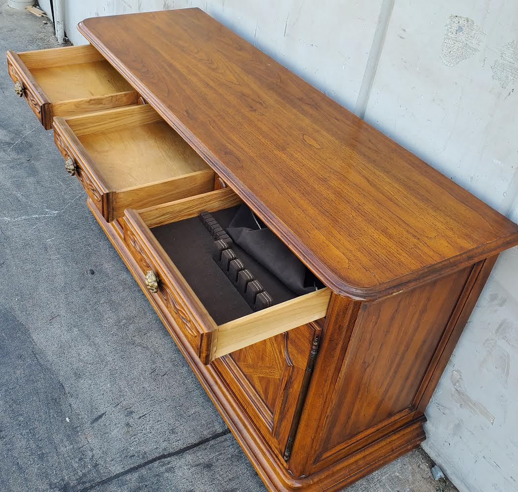 Drexel sideboard/buffet serving cabinet