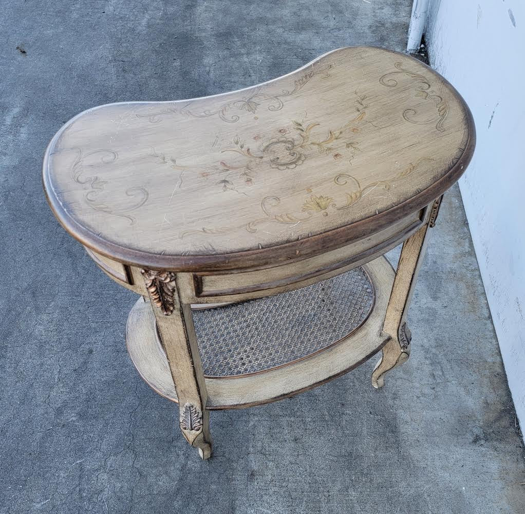 antique/ vintage kidney shaped end/ side table