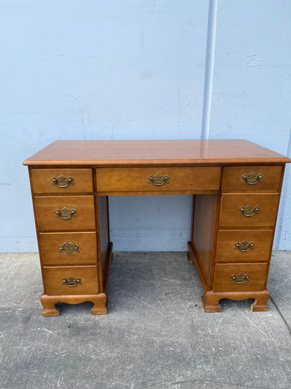 Office/writing desk vintage maple