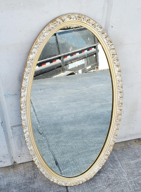 Oval/ round mirror