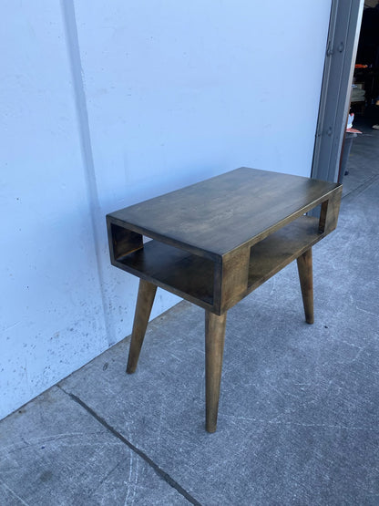 Conant ball furniture makers vintage/antique end/side table