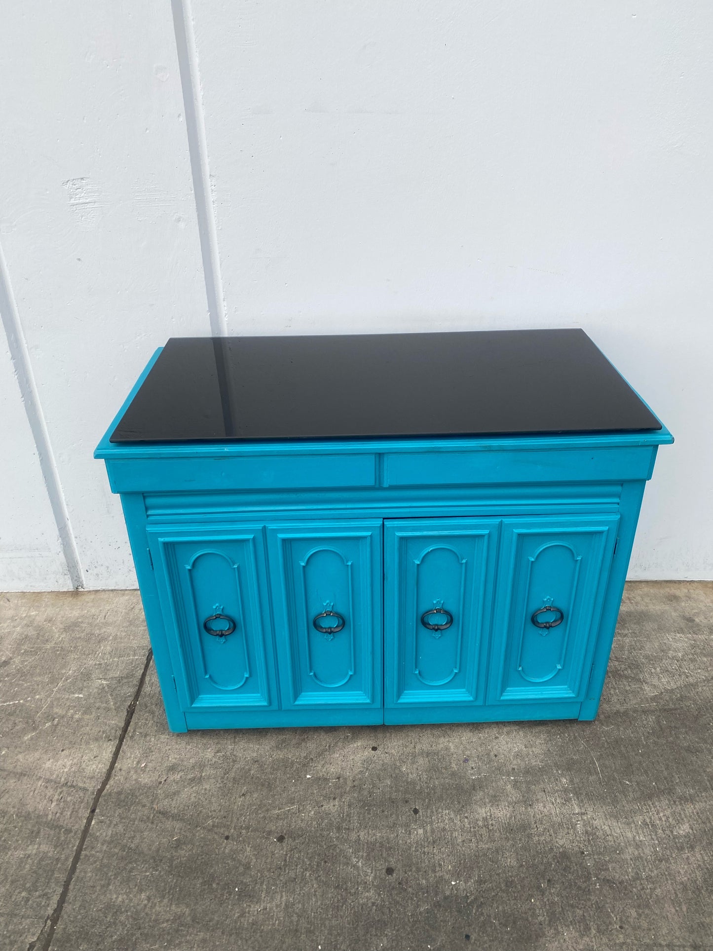 blue sideboard/ buffet/kitchen cabinet