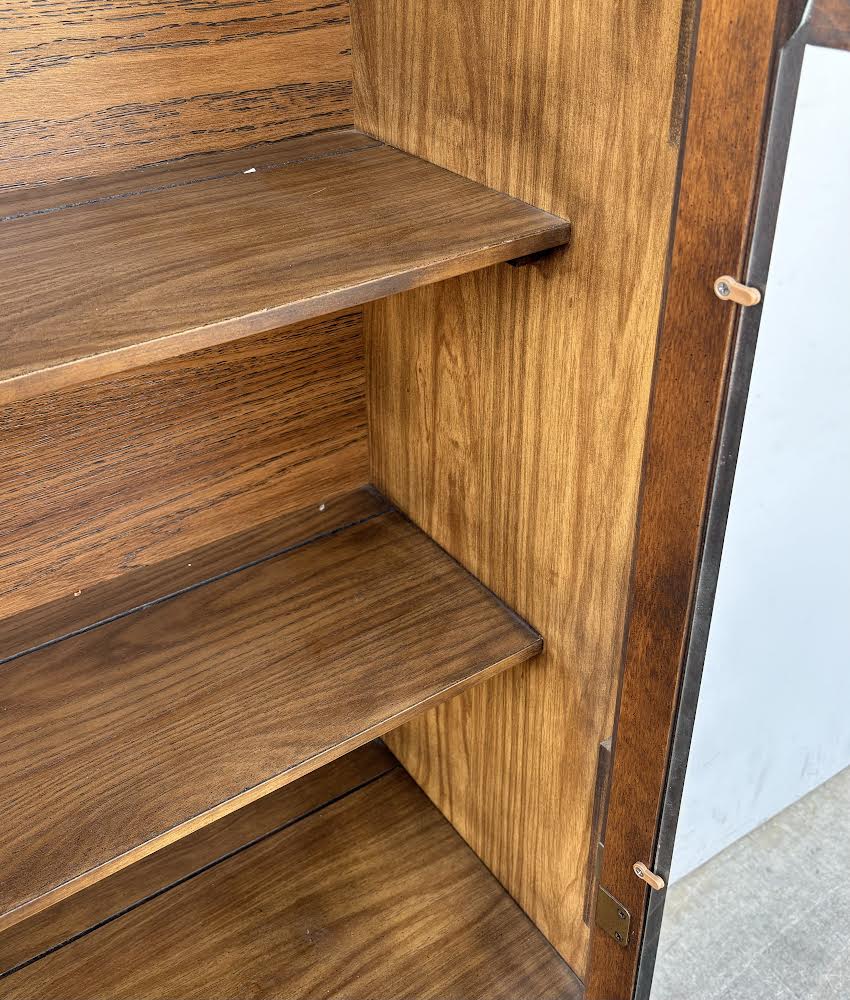 Three Shelf Curio / Hutch display cabinet