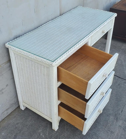 Wicker Henry Link white desk