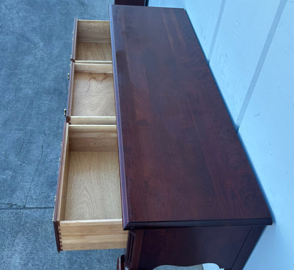 Pennsylvania house dark wood mahogany console/ hallway table