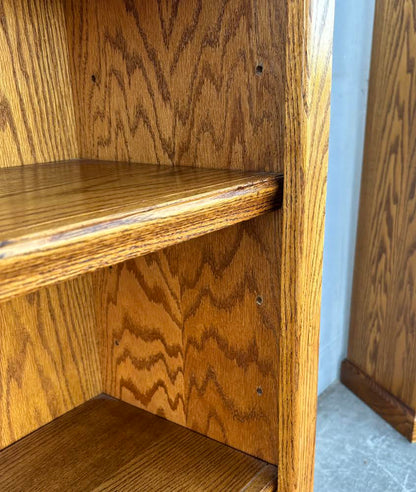Antique Oak Bookcase/ bookshelf short