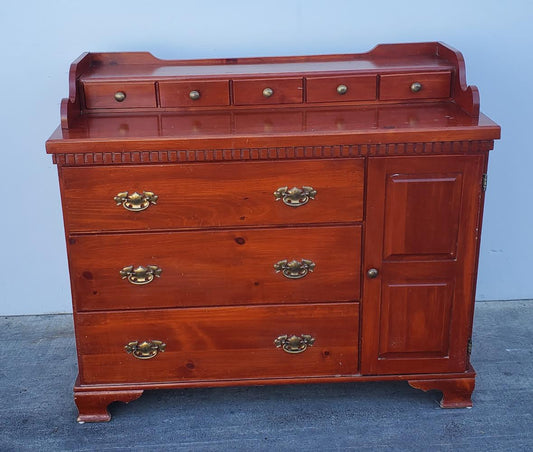 mahogany dresser/ chest if drawers/ sideboard server antique/ vintage