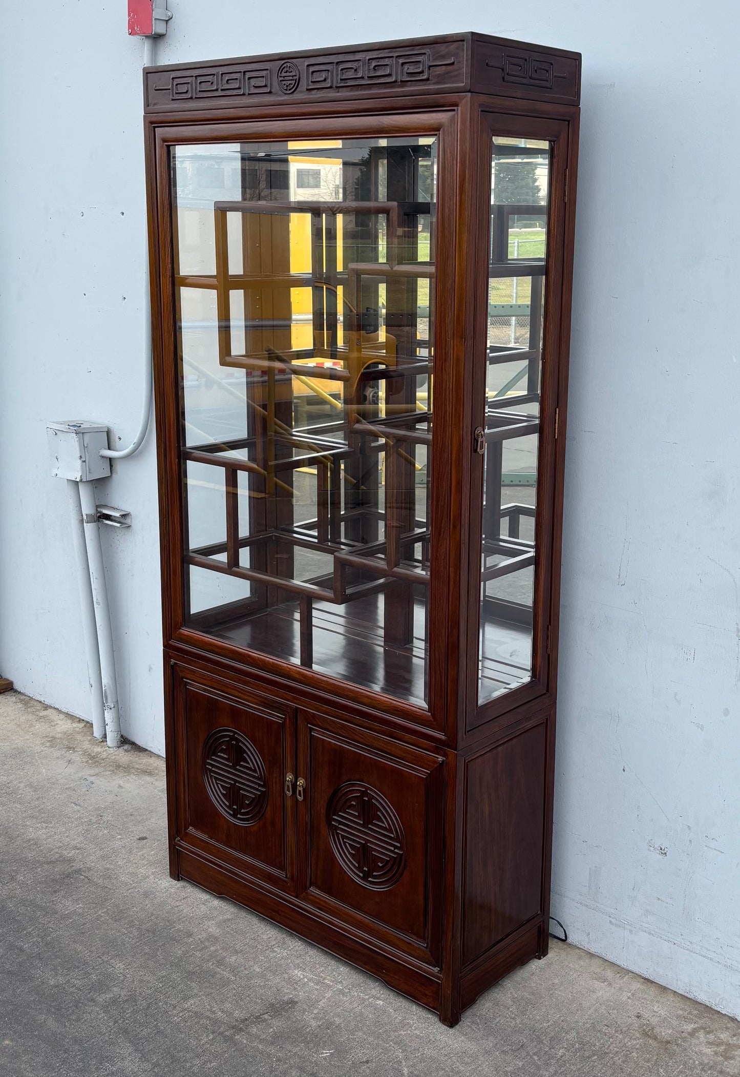 Asian/ Chinese style curio display cabinet