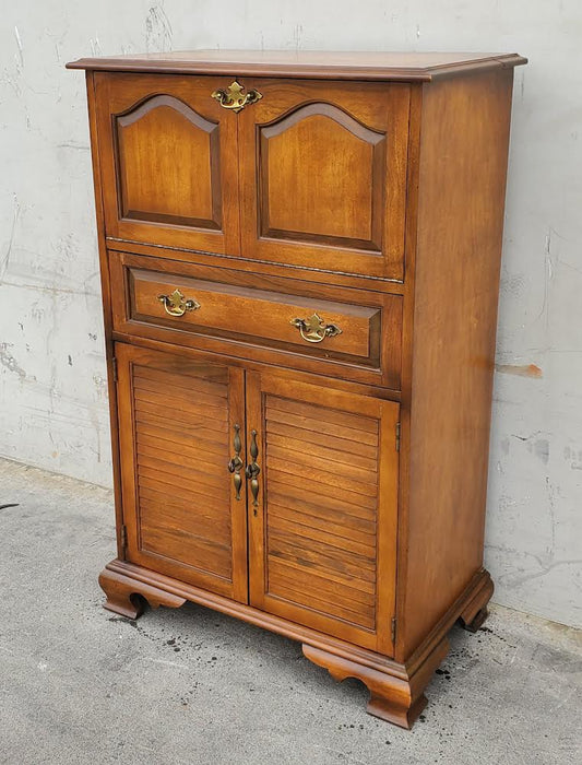 Custom made Lifetime Tollins bar/cocktail/drinks cabinet