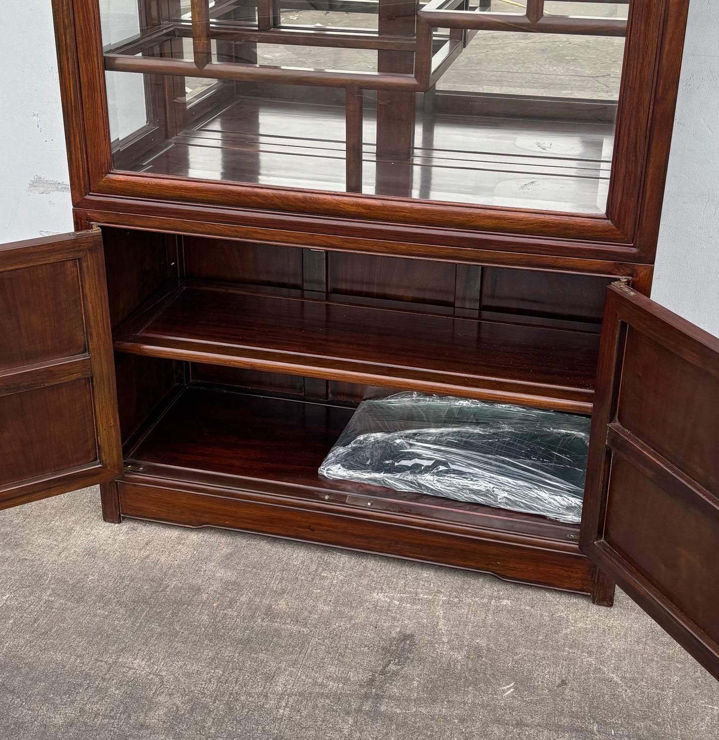 Asian/ Chinese style curio display cabinet