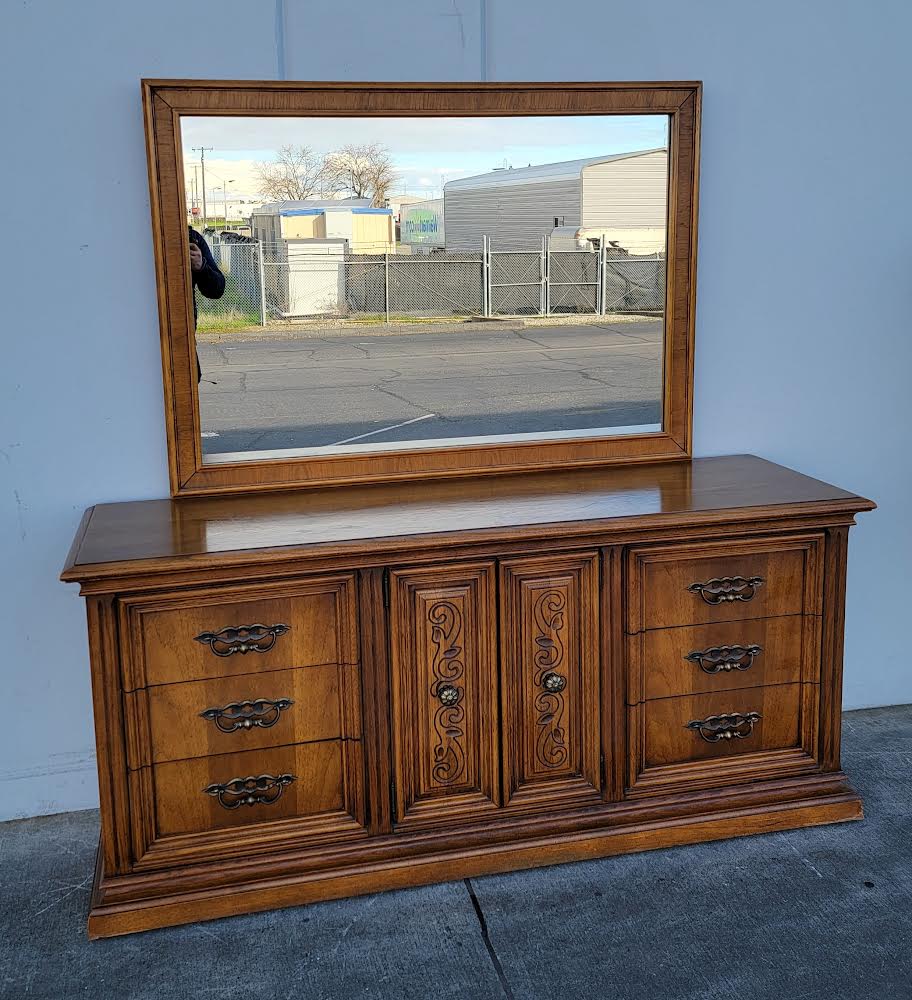 Broyhill premier buffet/ cabinet/ dresser  with mirror