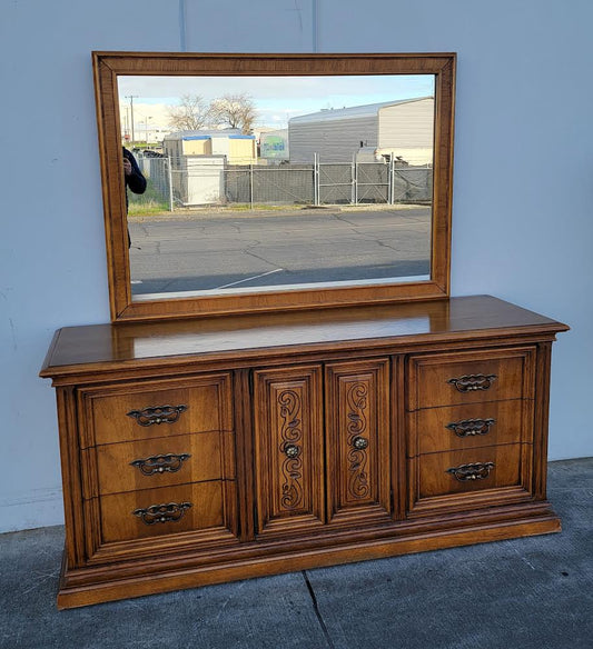 Broyhill premier buffet/ cabinet/ dresser  with mirror