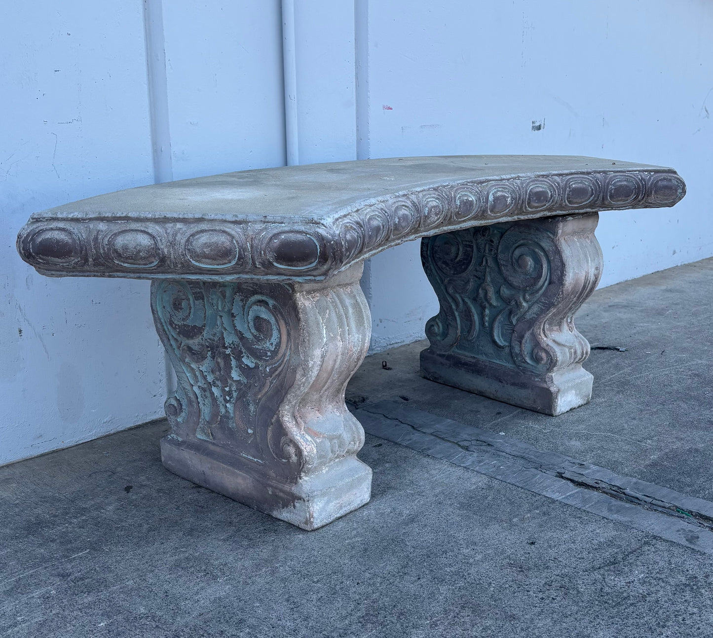 Outdoor/ patio bench
