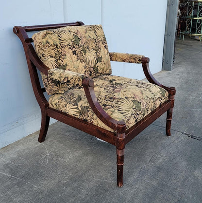 Antique/ vintage armchair with 2 pillows French style