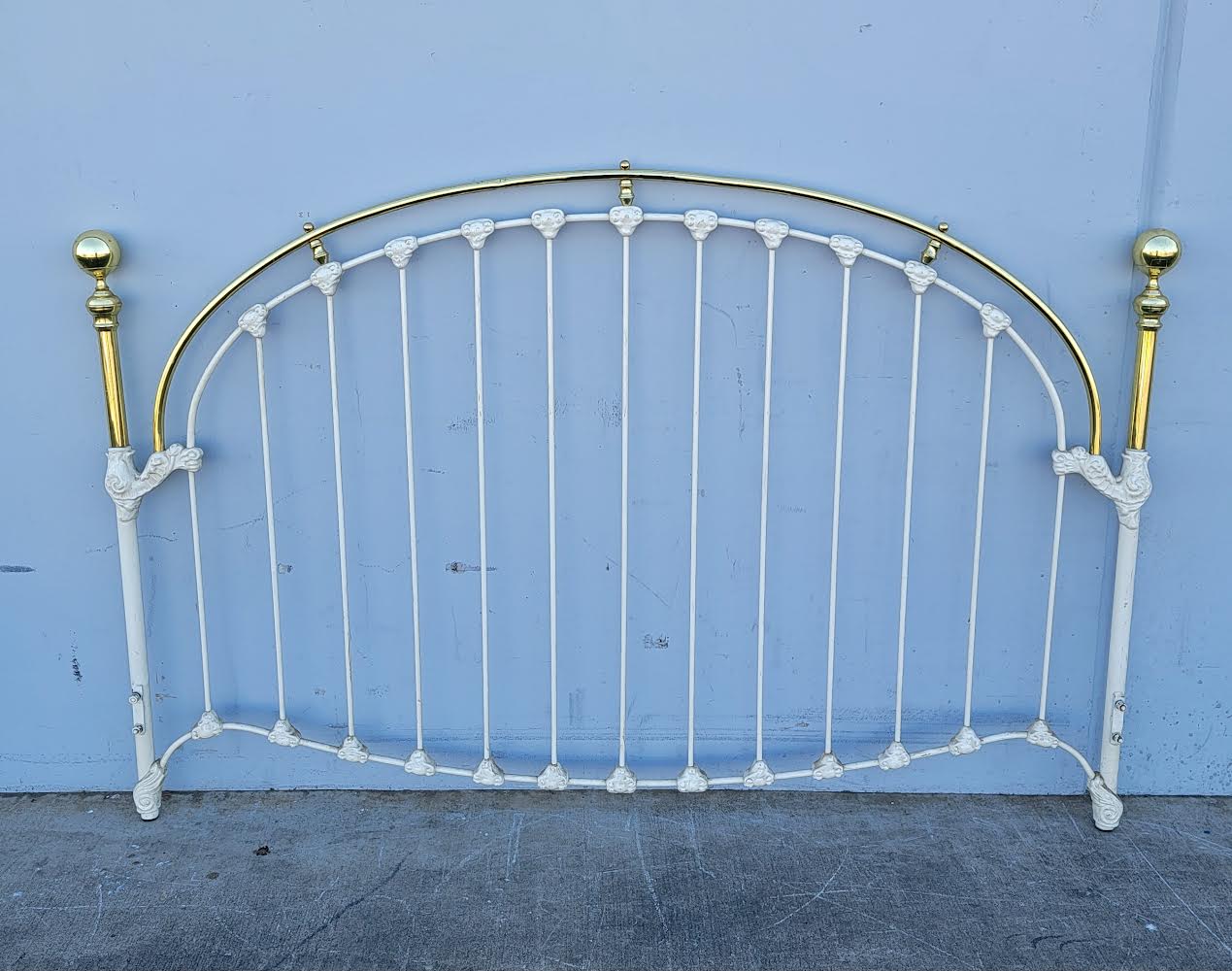 King size white/gold metal headboard