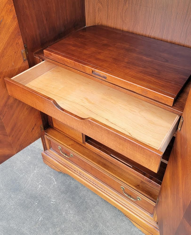 Vintage armoire/wardrobe cabinet