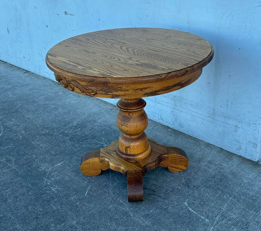 Heirloom USA Made Side Table/Round Wood