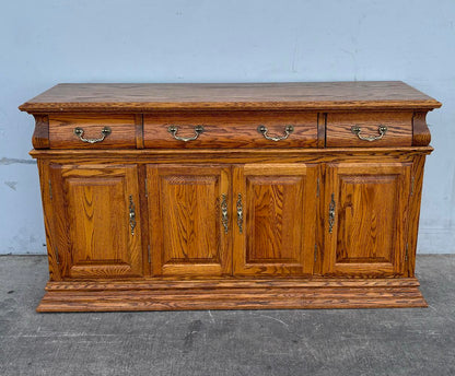 Solid Wood Sideboard/Dresser
