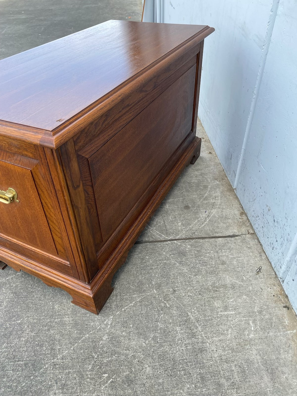 Antique/vintage blanket chest/trunk with drawers