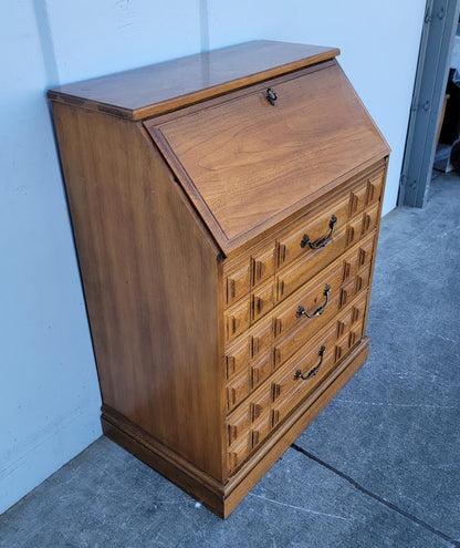 Antique/ vintage drop front secretary desk /dresser