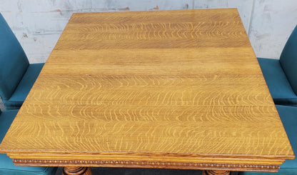 Dining Table with 4 blue chairs and 2 leaves