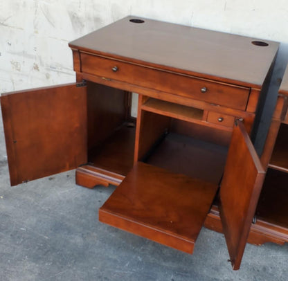 Aspenhome nightstands /end/side tables mahogany