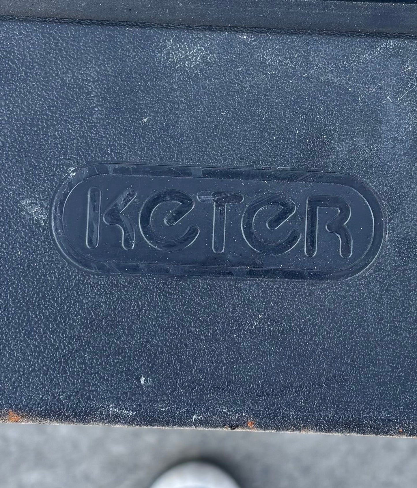 Keter outdoor/ patio storage box