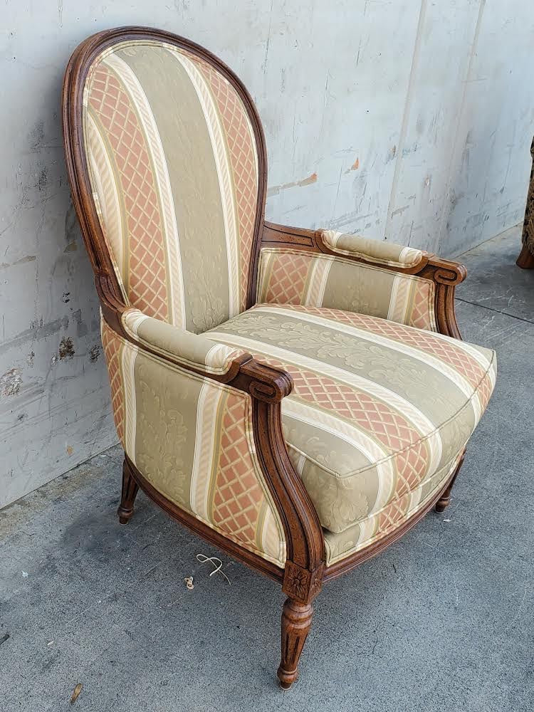 Antique/vintage bergere/accent armchair